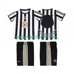 Dres Newcastle United 1997 Retro Domaći 1999 Kratkih Rukava - Dječji Dres Newcastle United 1997 Retro Domaći 1999 Kratkih Rukava - Dječji